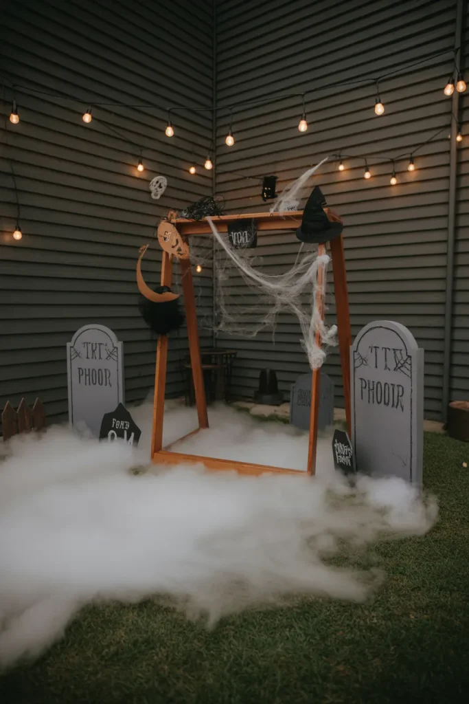 DIY Photo Booth Graveyard