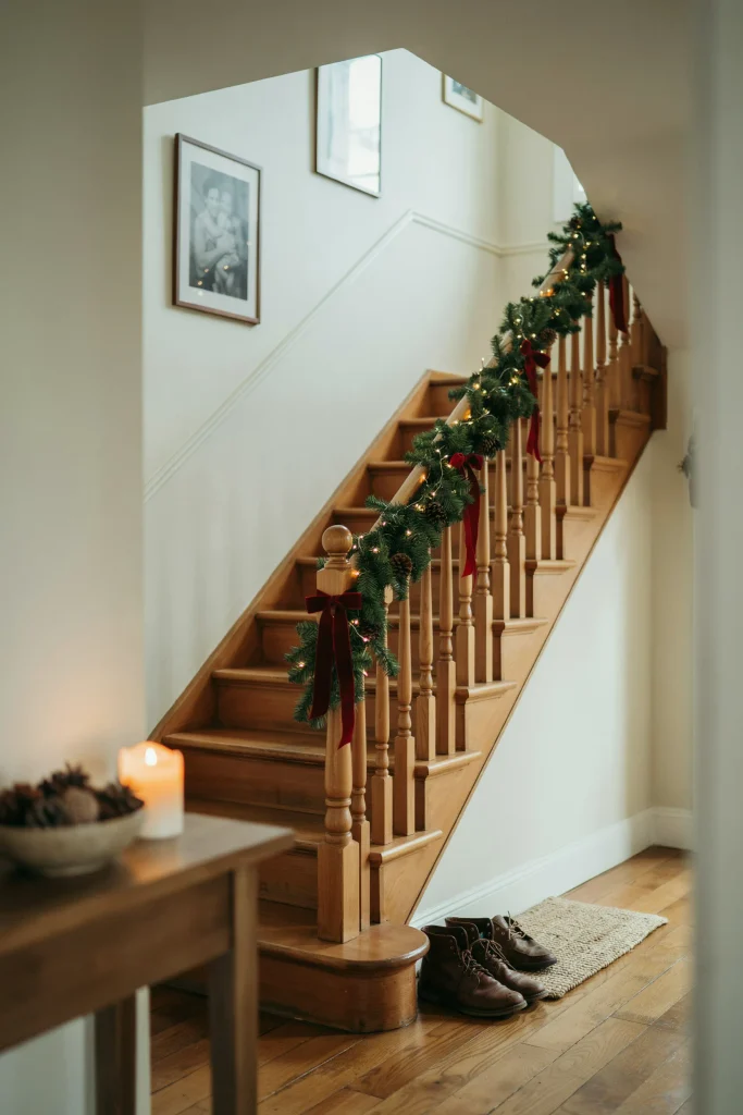 Garland Staircase Frame